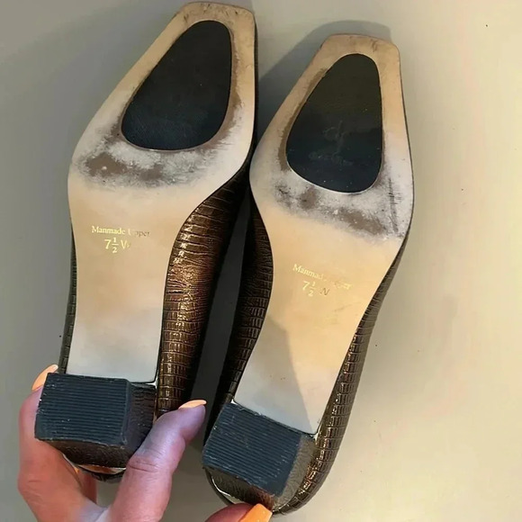 J RENEE BRONZE LIZARD PRINT WITH GOLD ACCENT SQUARE TOE OFFICE CHIC SIZE 7.5 W - Picture 3 of 5